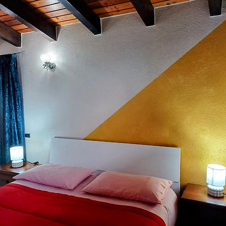 Monti E Mare Bed and Breakfast Lanusei Buitenkant foto