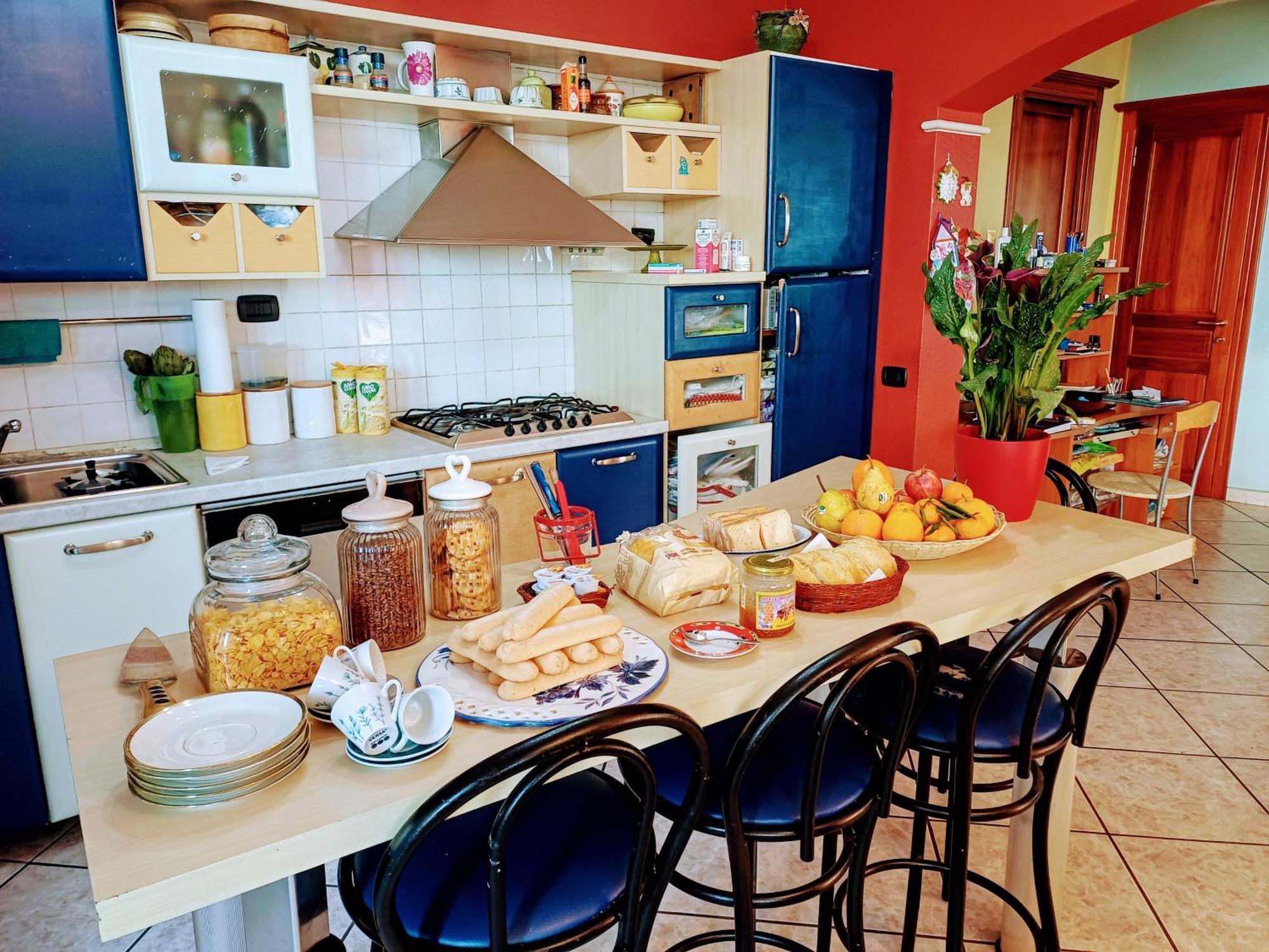 Monti E Mare Bed and Breakfast Lanusei Buitenkant foto